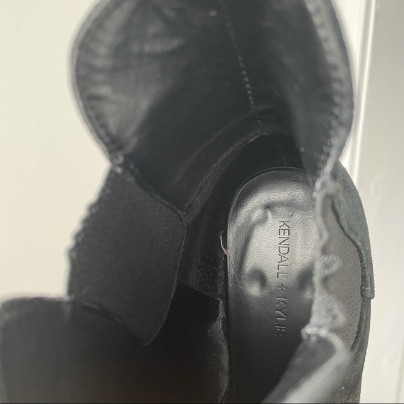 KENDALL & KYLIE BOOTIES - Picture 10 of 10
